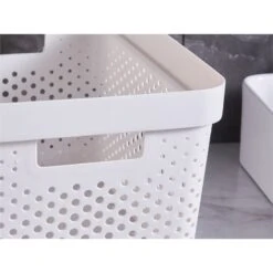 Lidded Storage Plastic Bin Organizer 5 Liter In White Set Of 6 -Cymax Sales 2658787 7 L